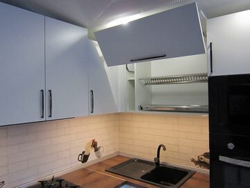 П-образная белая кухня Натали дизайн и фото 10