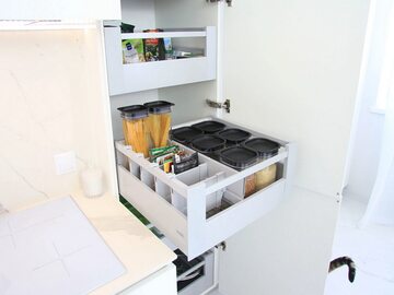 Угловая белая кухня Северина дизайн и фото 9