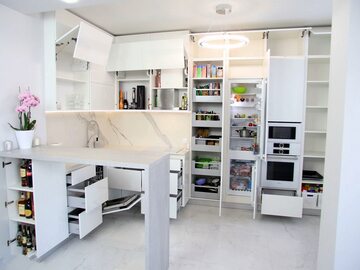 Угловая белая кухня Северина дизайн и фото 10